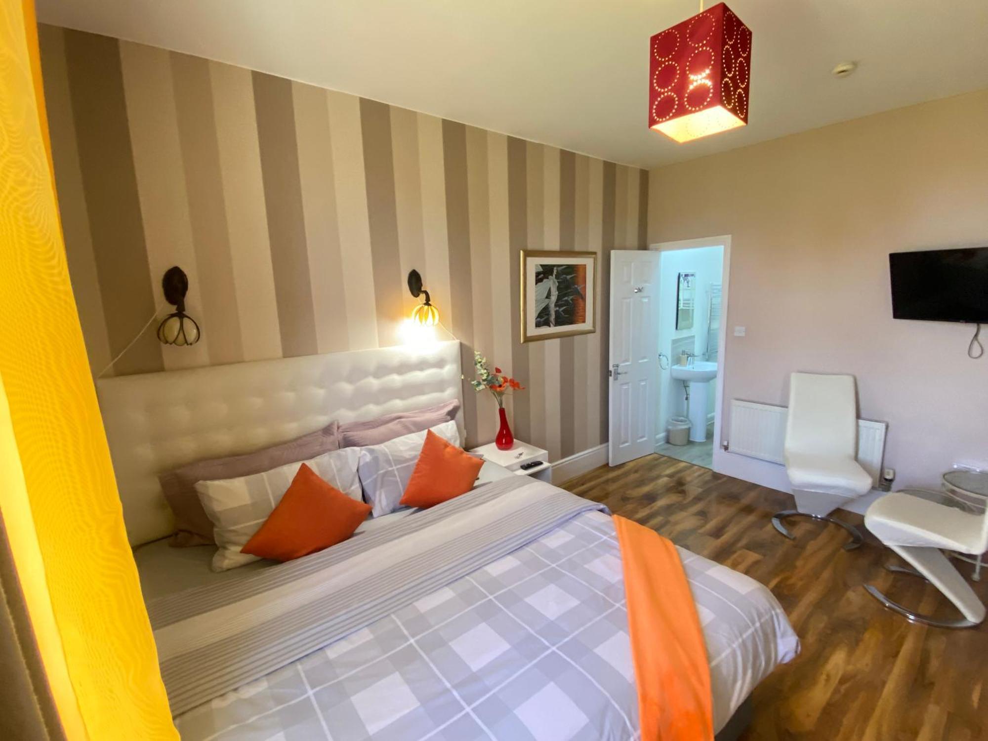 Upton Country Park Guest House Northampton Buitenkant foto