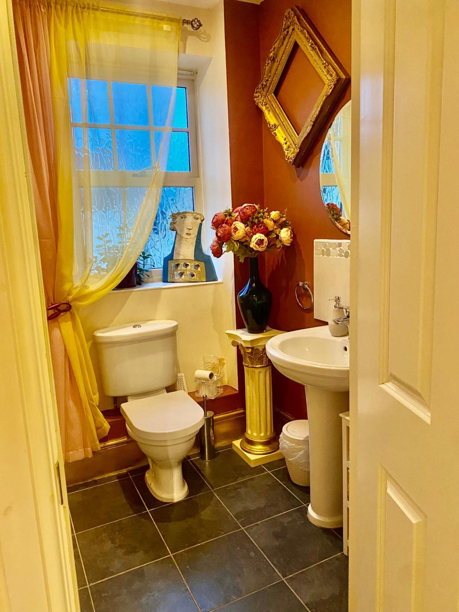 Upton Country Park Guest House Northampton Buitenkant foto